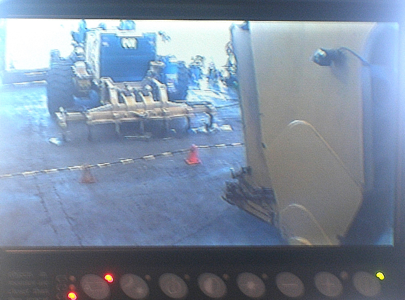 LCD Monitor View of RHS of Trailer Hitch
